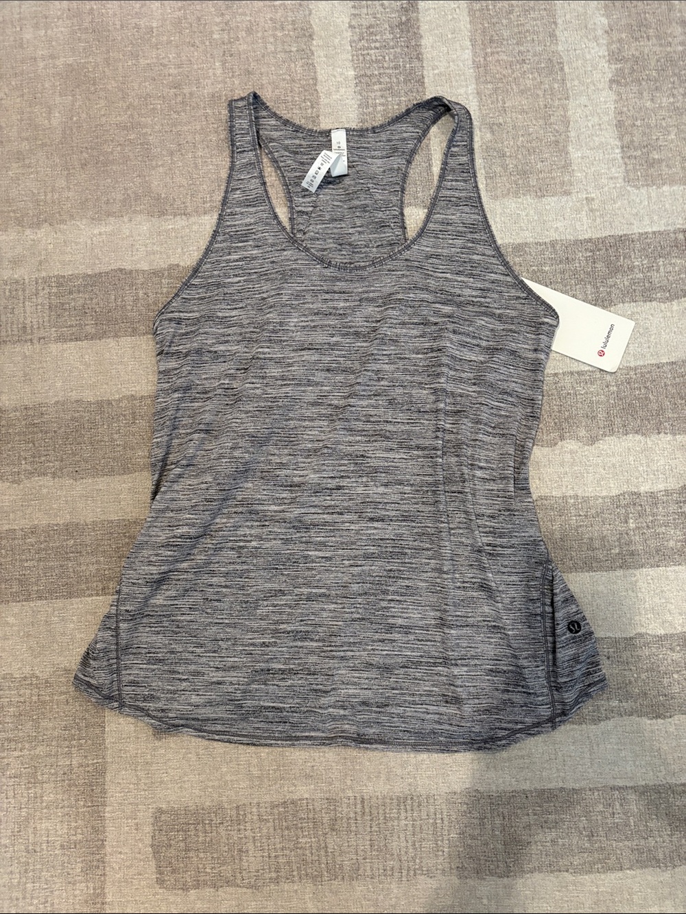 Lululemon Women’s Essential Tank *Pleated - Space Dye Silver Grey